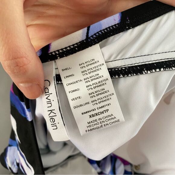 Calvin Klein Women's Ikat Printed Studded Halter Tankini Top Swimsuit XS - Picture 4 of 5